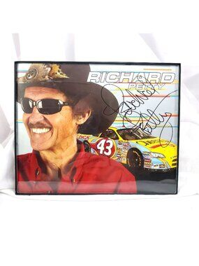Richard Petty Signed Framed NASCAR Photo #43 Car 10"x8" Cheerios 2006 "The King"